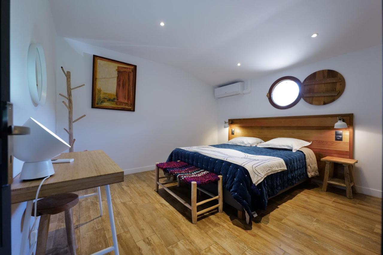 פיגארי Domaine Pozzo Di Mastri Hotel & Spa מראה חיצוני תמונה