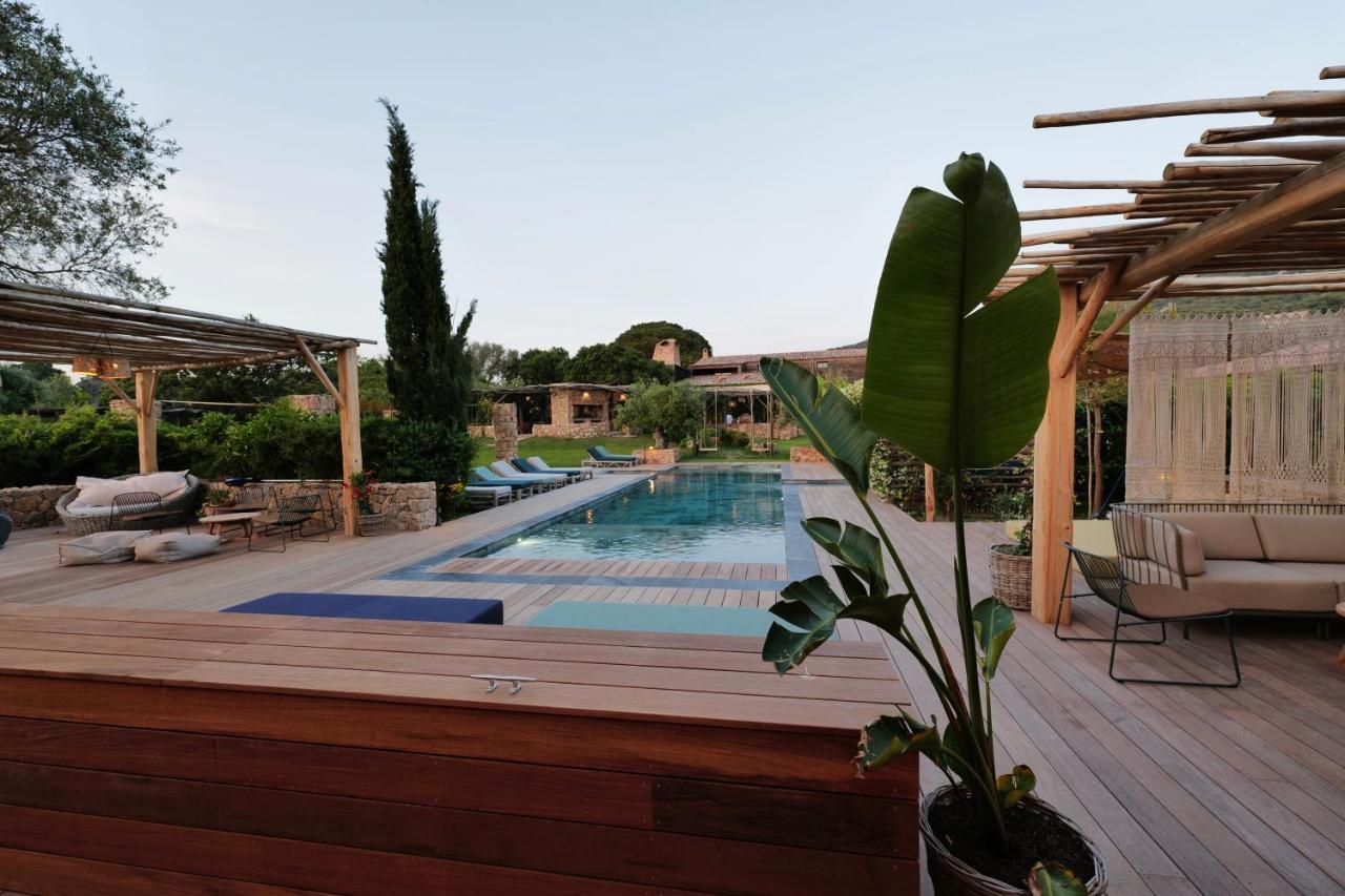 פיגארי Domaine Pozzo Di Mastri Hotel & Spa מראה חיצוני תמונה