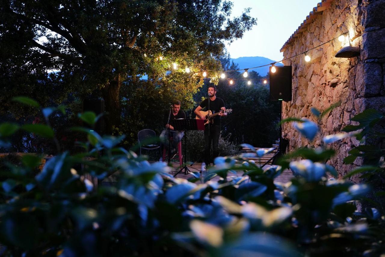 פיגארי Domaine Pozzo Di Mastri Hotel & Spa מראה חיצוני תמונה