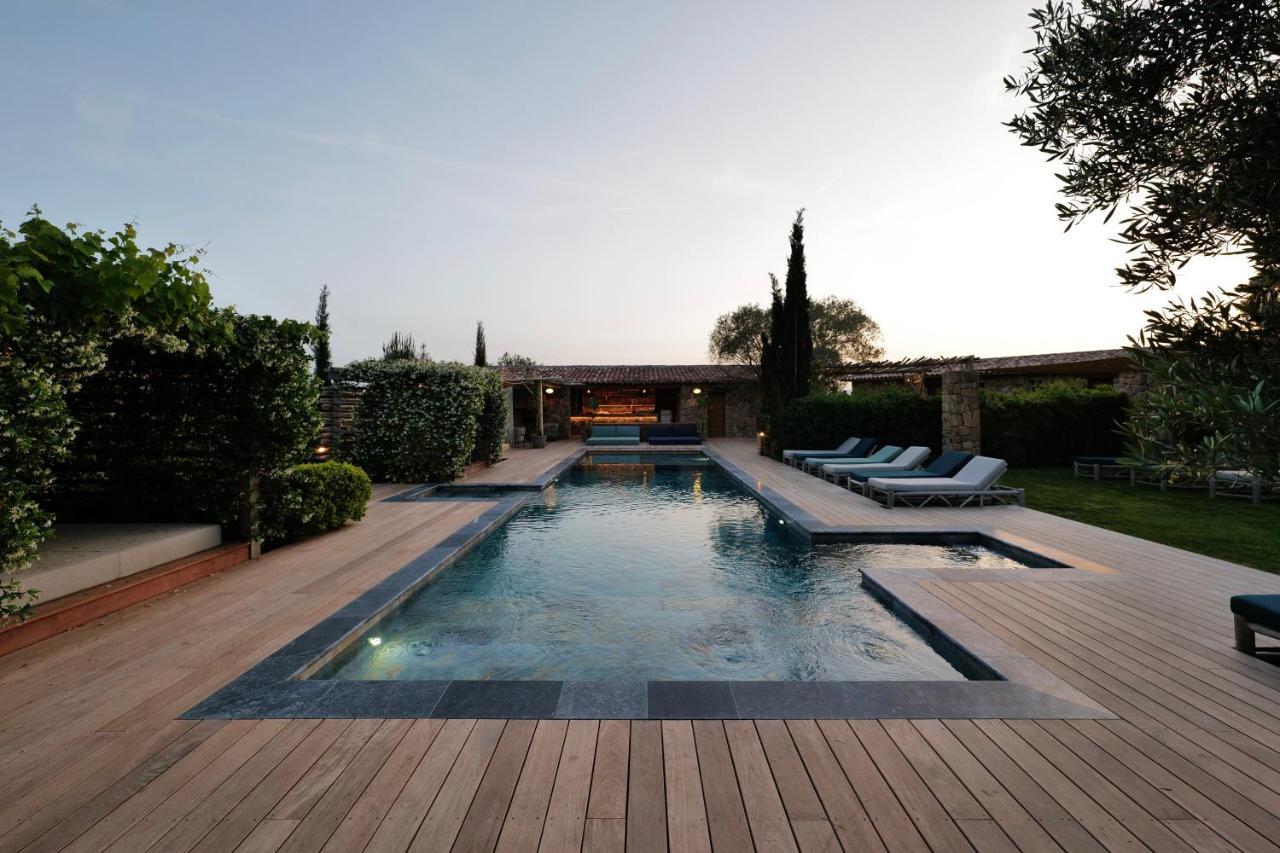 פיגארי Domaine Pozzo Di Mastri Hotel & Spa מראה חיצוני תמונה