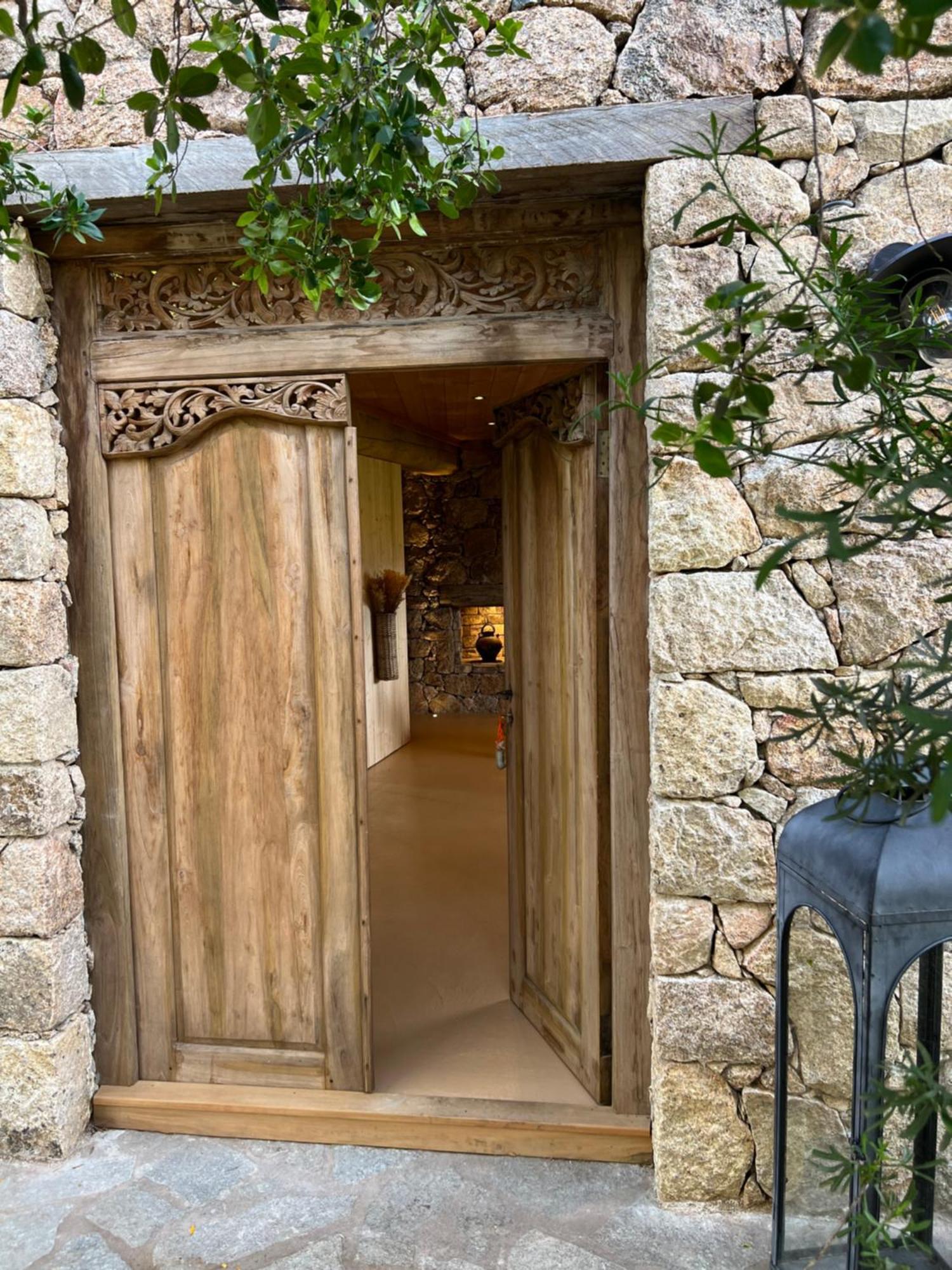 פיגארי Domaine Pozzo Di Mastri Hotel & Spa מראה חיצוני תמונה